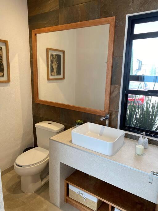 Casa Al Norte Moderna Impecable Ejecutiva Y Familiar Сasa de vacaciones
