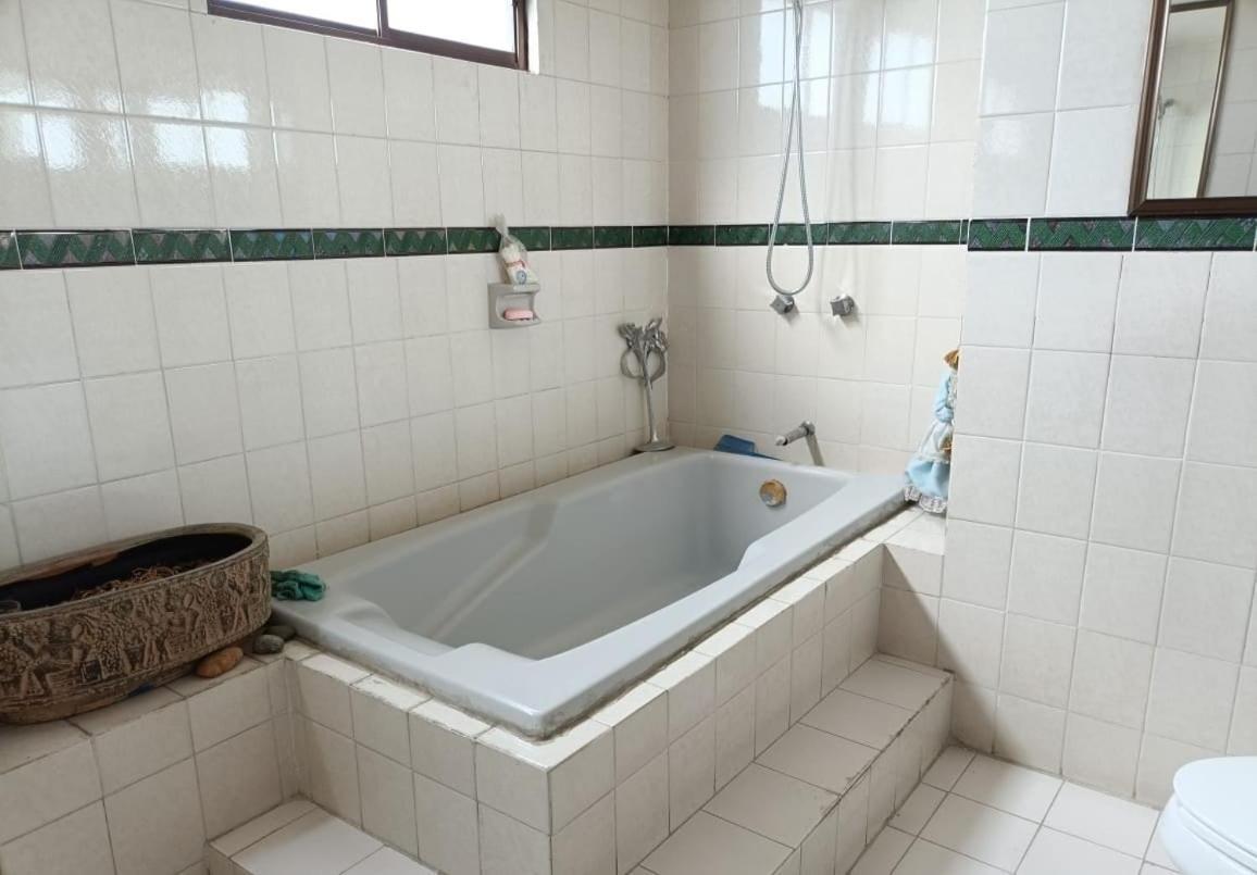 Comfortable And Homely *