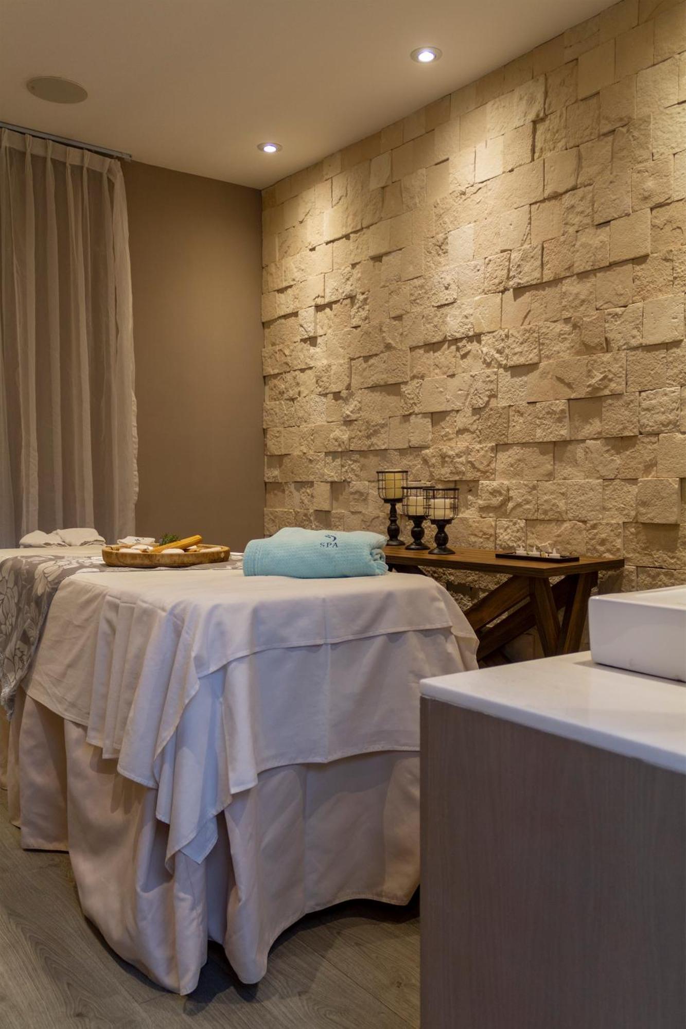 Hotel Alesia - Boutique & 4*