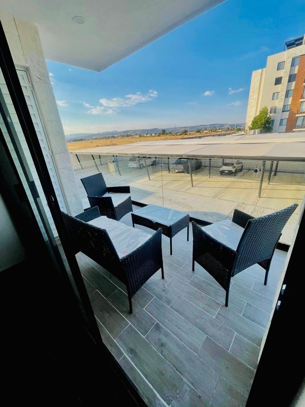 Four Seasons Depa Apartamento