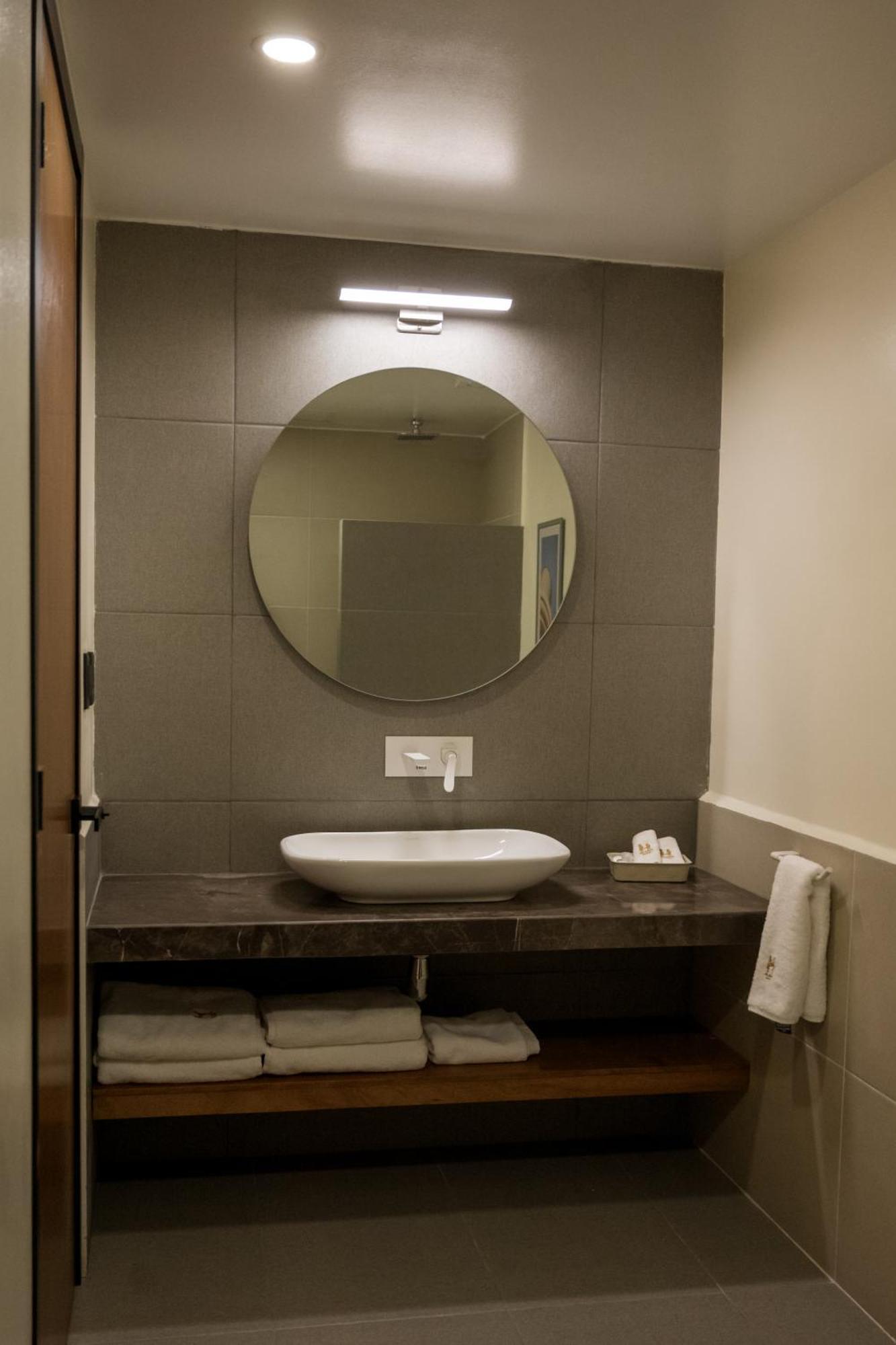 Hilaria Hotel