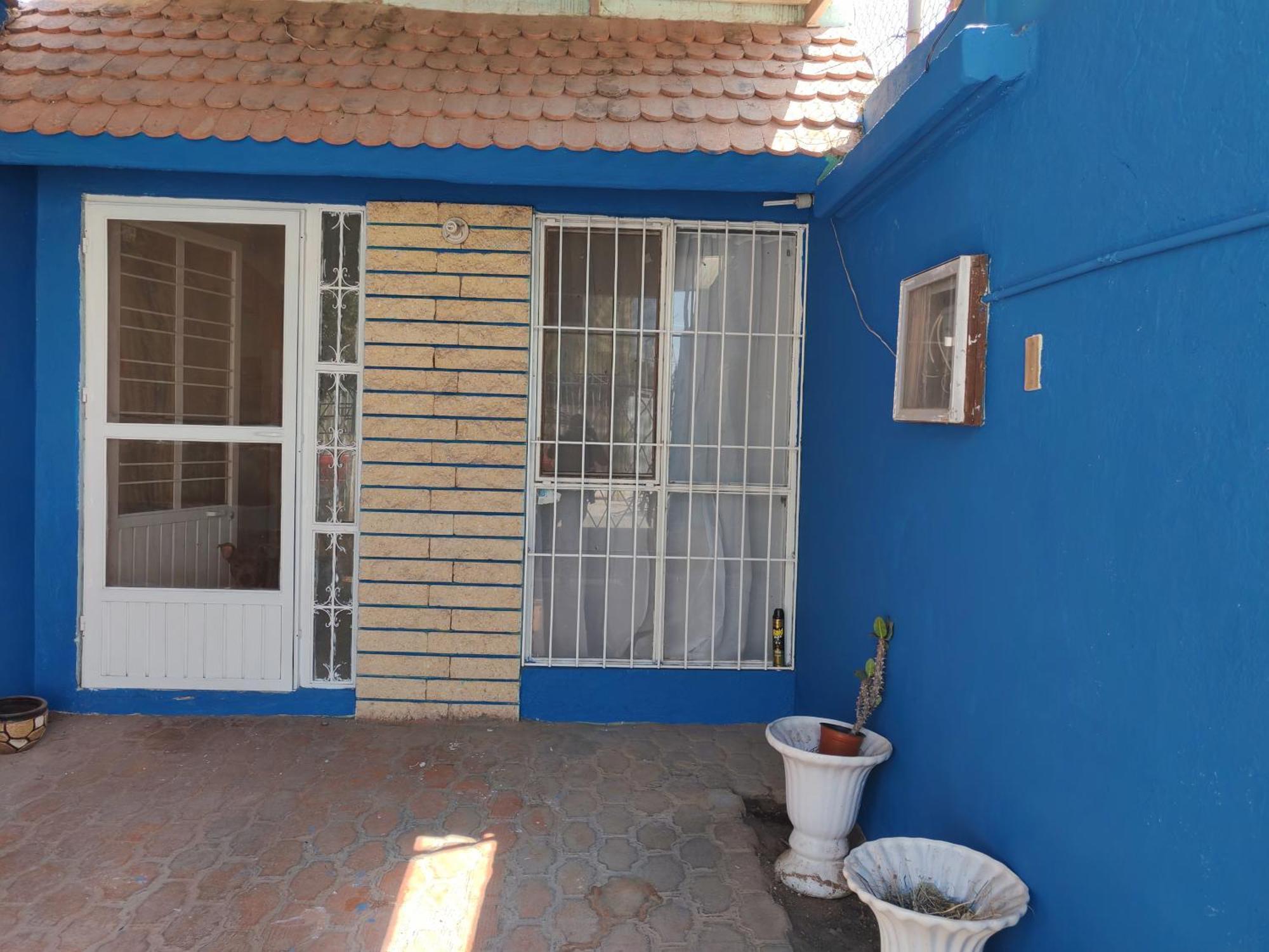 Casa En *