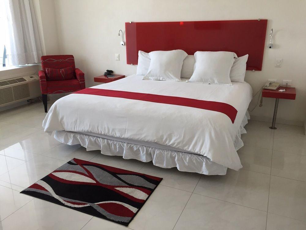 Boutique Mexico Plaza Hotel 5*