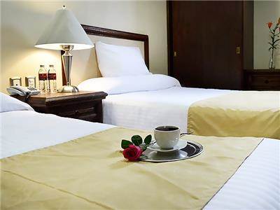 La Fuente Hotel