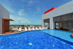 Fiesta Hotel 4*