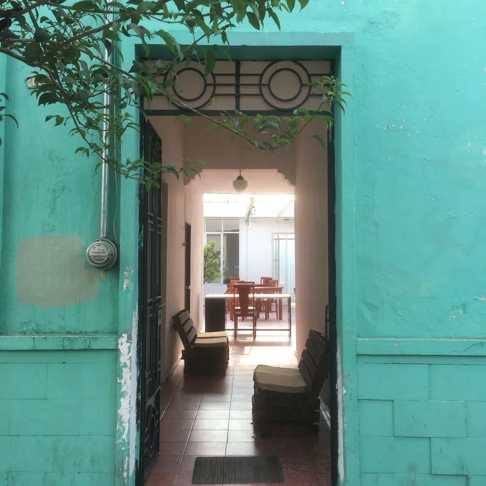 Hostal Green House *