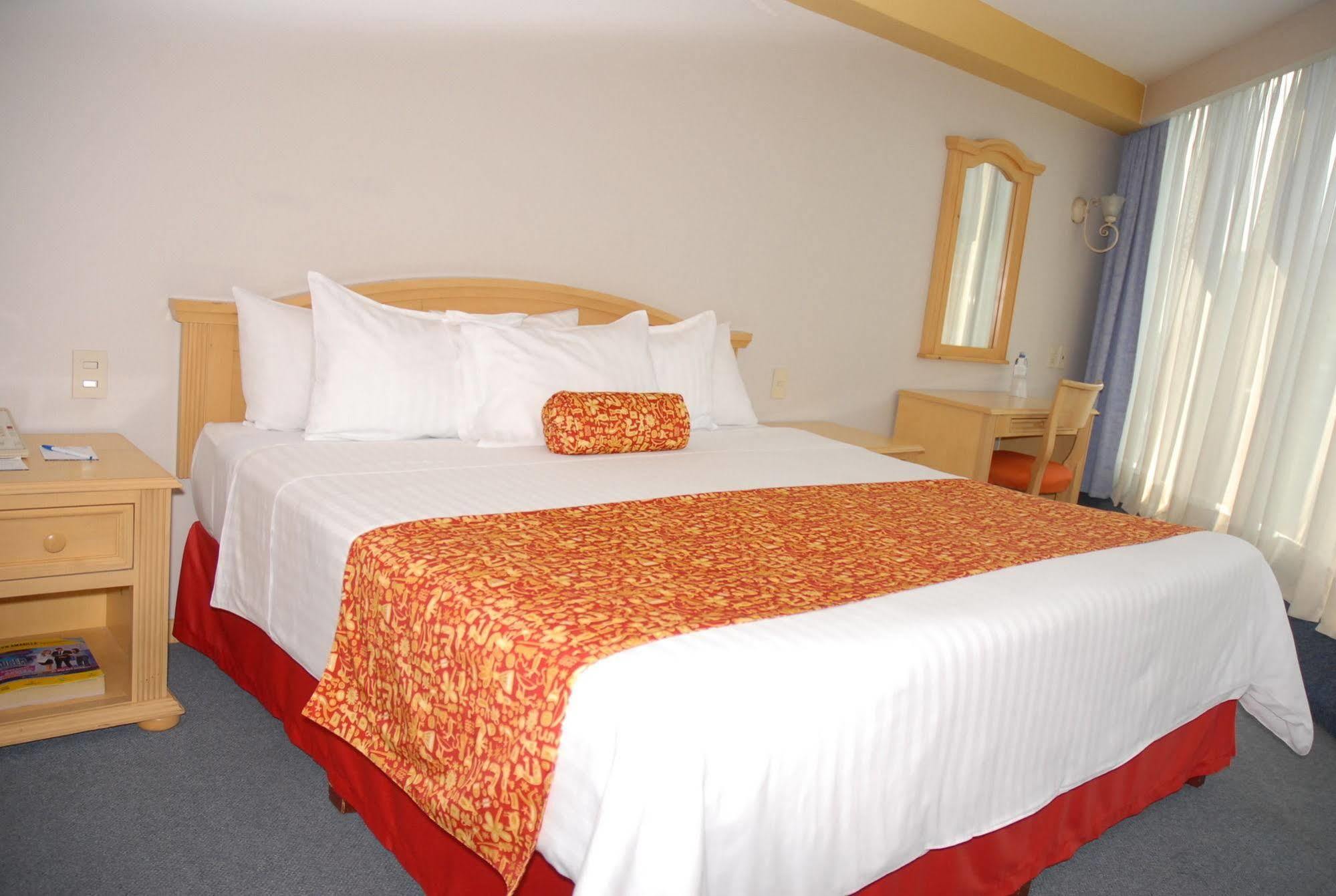 Aranzazu Plaza Kristal Hotel 3*