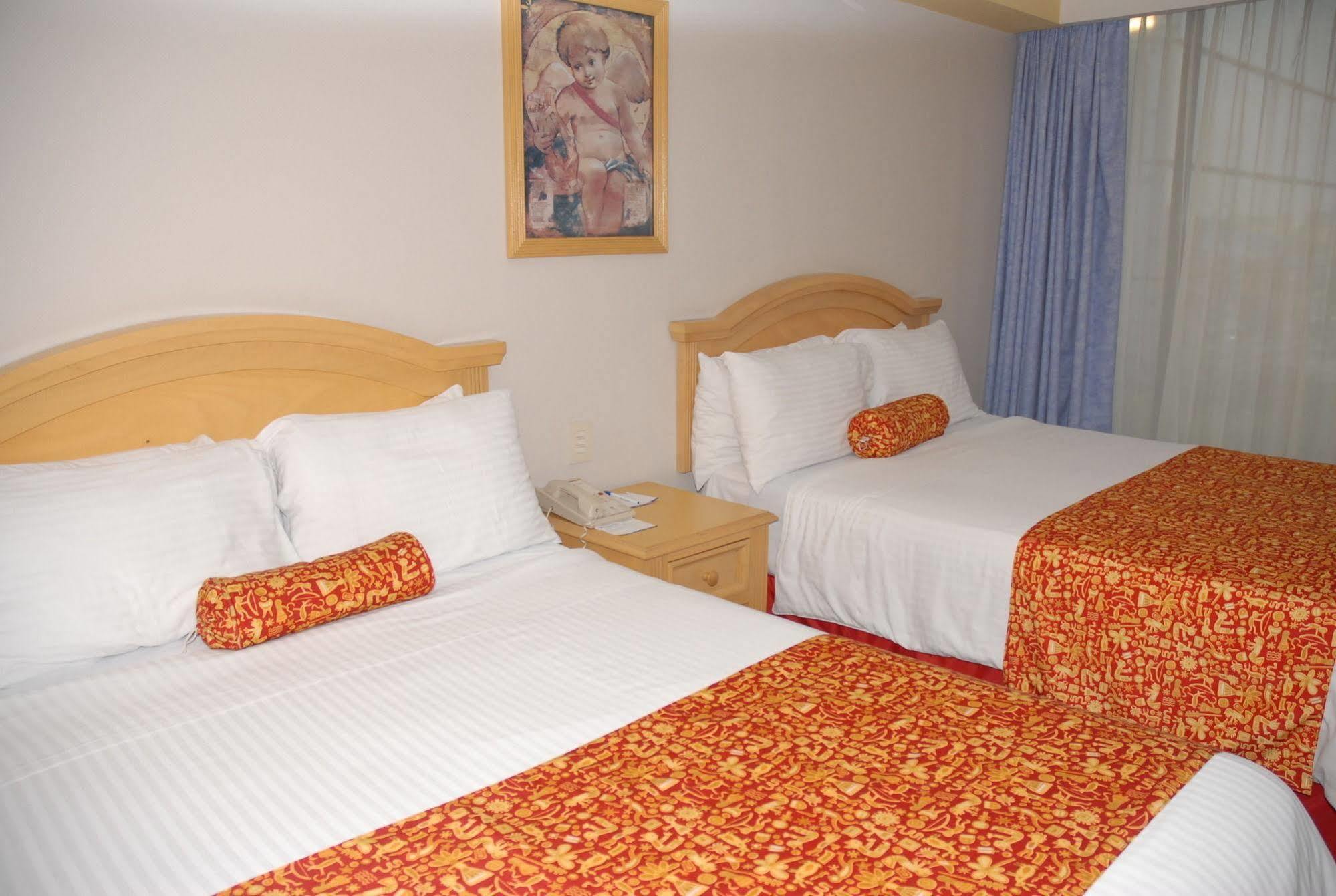 Hotel Aranzazu Plaza Kristal 3*