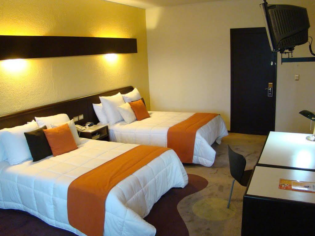 Medrano Tematicas And Business 4*