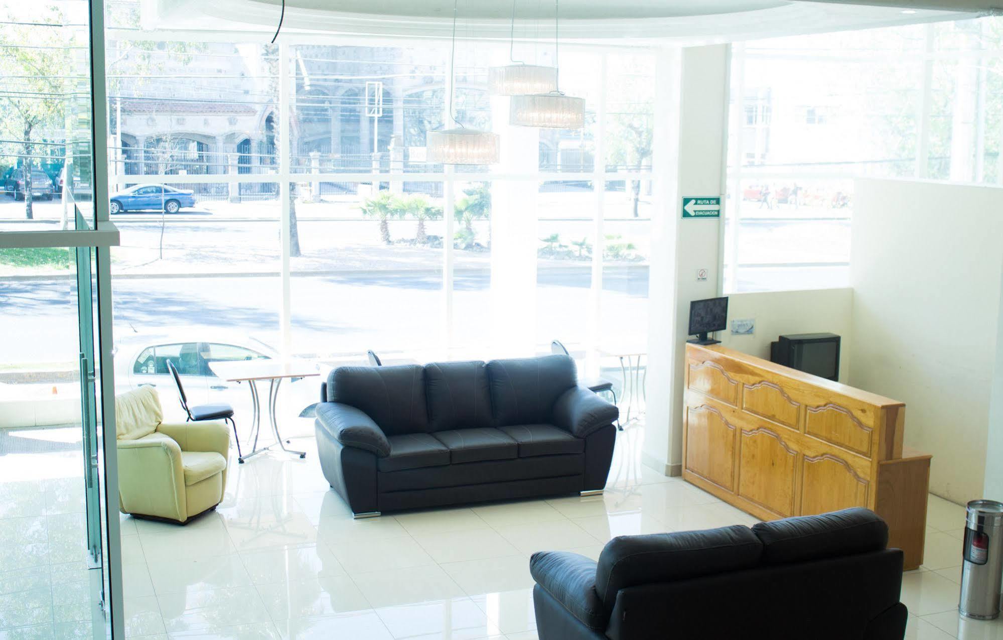 Del Bosque Hotel 2*