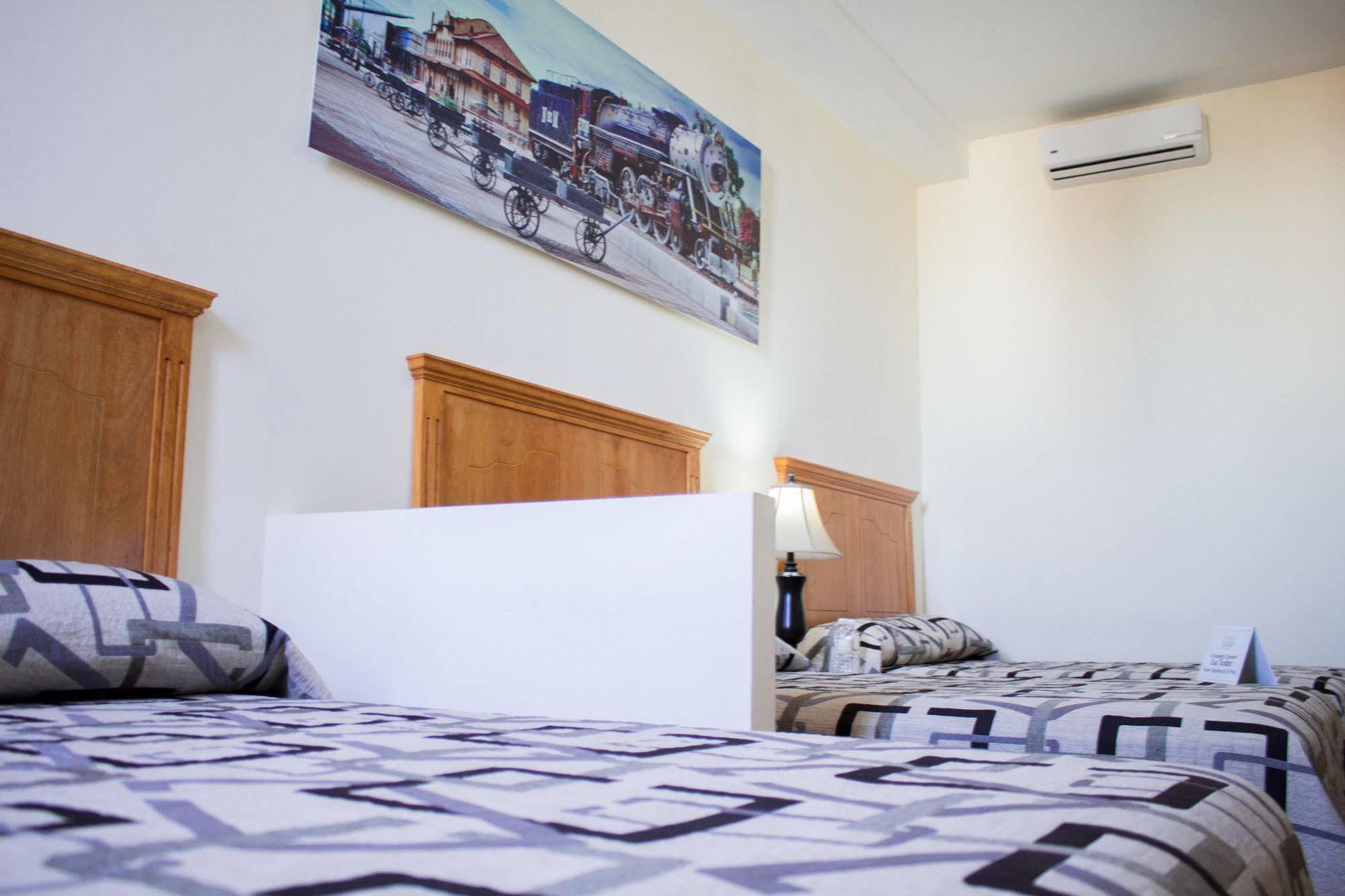 Del Bosque Hotel
