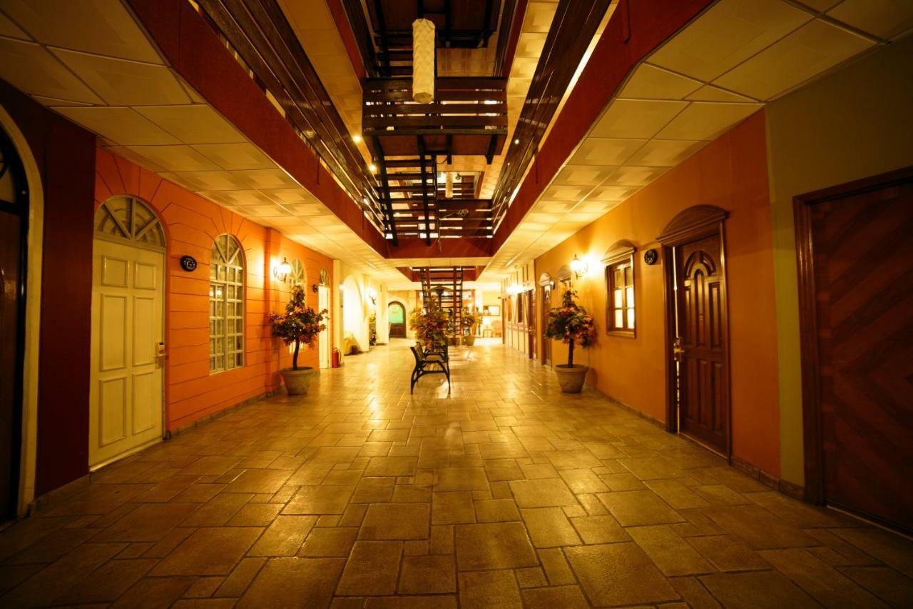 Hotel La Mansion Suiza 4*