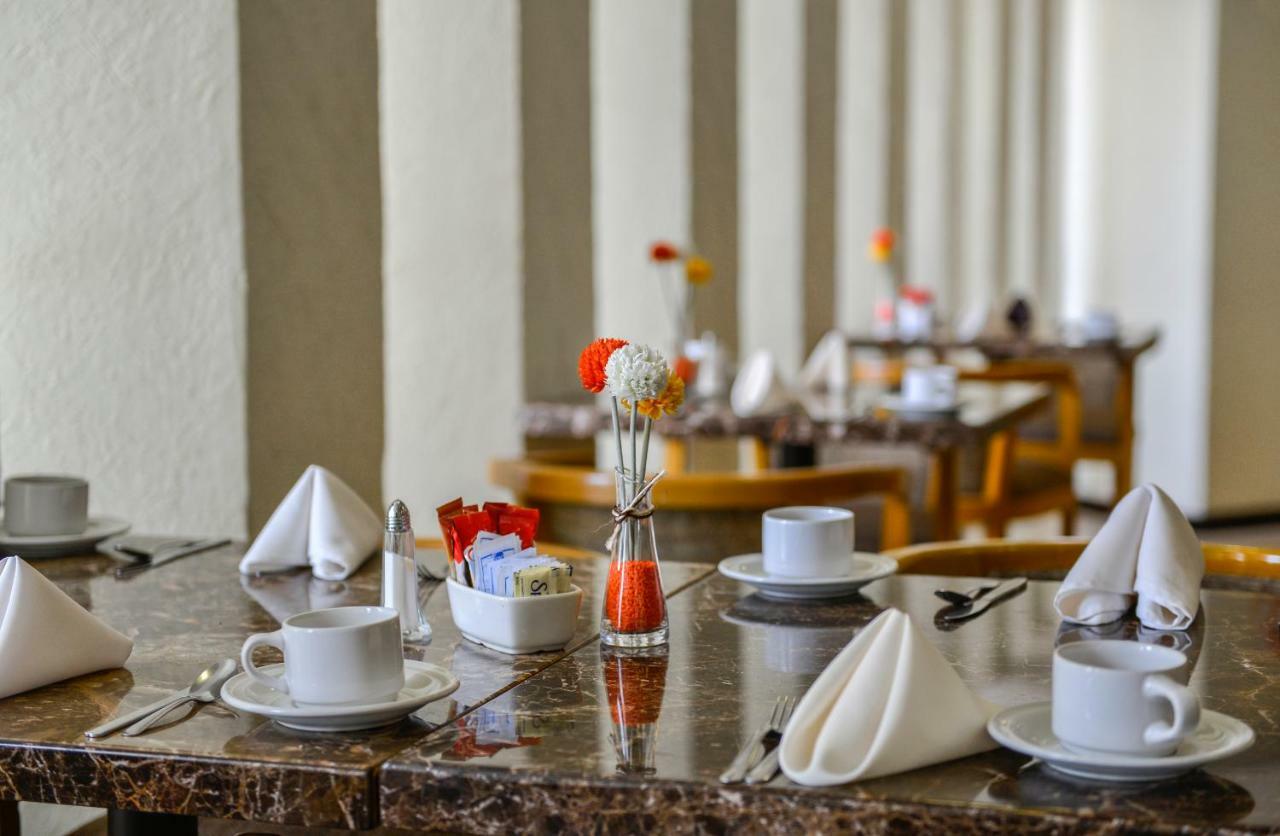 Aranzazu Plaza Kristal 3*