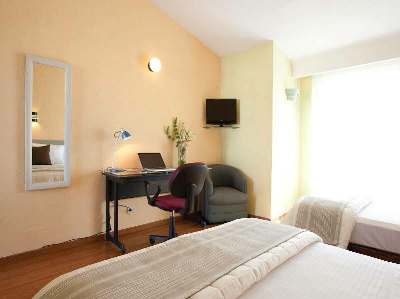 Mision Express Zona Norte Hotel 3*