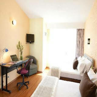 Hotel Mision Express Zona Norte 3*